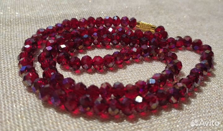 Ожерелье бусы новые