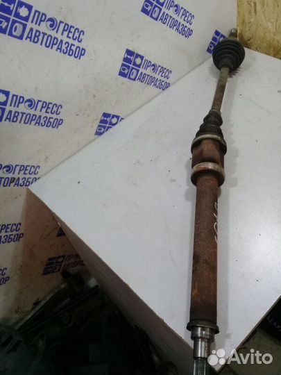 Привод правый Ford Fusion хэтчбек 1.6L