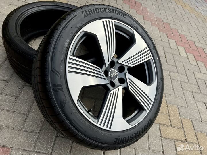 Колеса Audi E-Tron R21 новые оригинал кованые