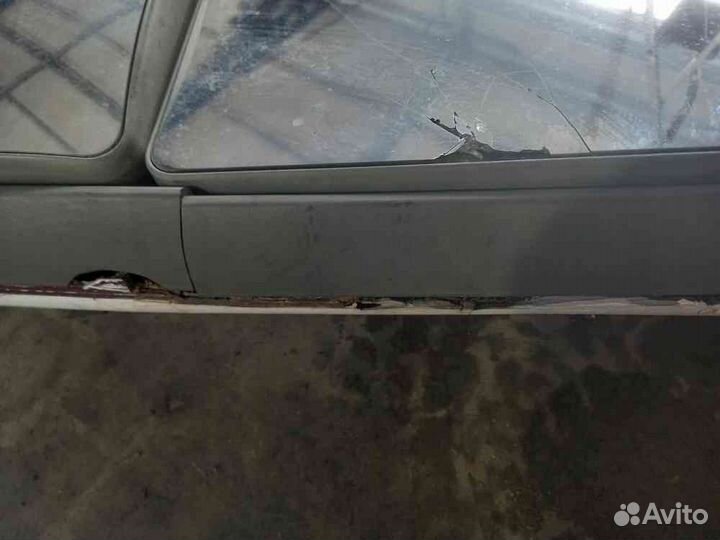 Зеркало Freightliner заднего вида правое в сборе со стойкой