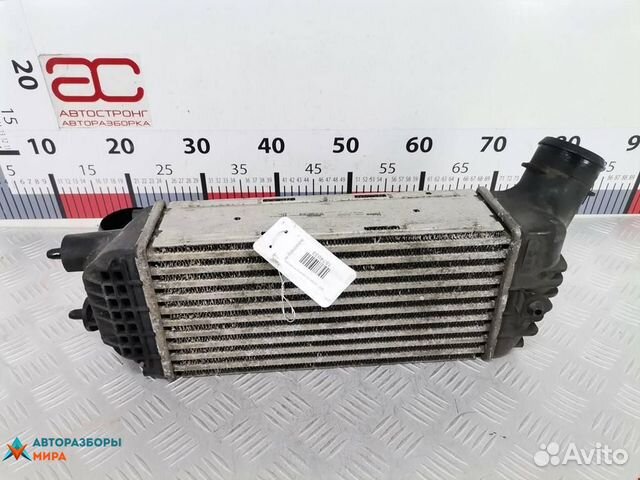 Интеркулер Peugeot 308 T7 2009 992505W