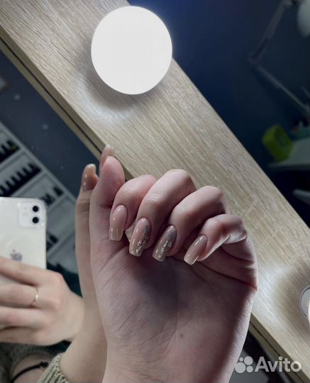 Мастер маникюра и педикюра