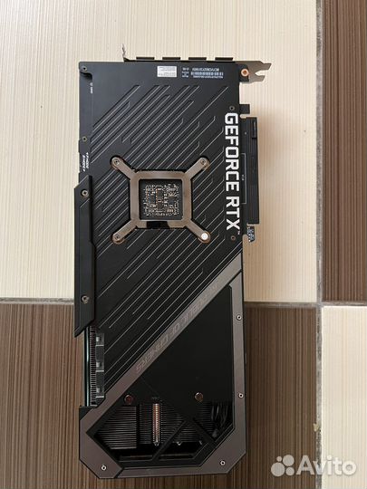 Видеокарта asus rog strix 3070 Ti