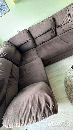 Продам угловой диван бу