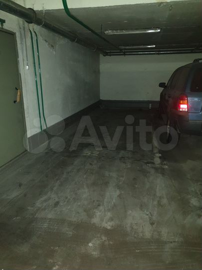 Машиноместо, 15 м²