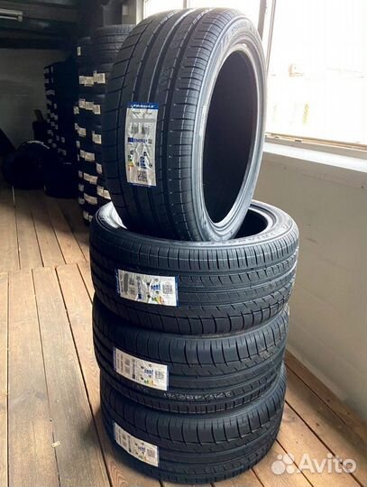 Triangle Sports TH201 245/40 R18 и 225/45 R18 97Y