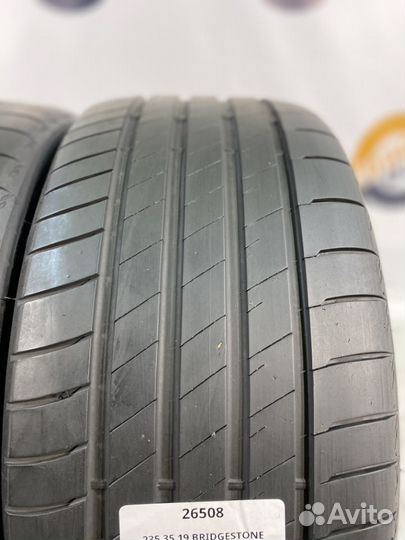 Bridgestone Potenza S005 235/35 R19 86Y