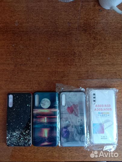 Чехлы для телефона