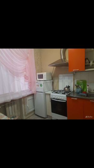 1-к. квартира, 30 м², 1/4 эт.