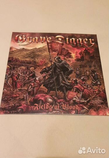Grave Digger – Fields Of Blood (красный винил)