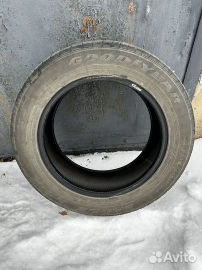 Kumho Crugen Premium KL33 235/60 R18 103H