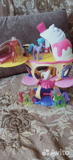 Кукольный домик