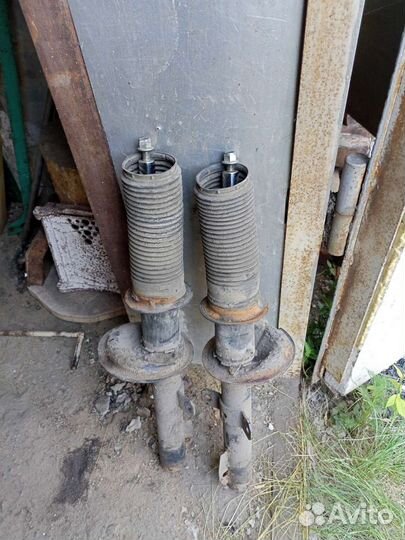 Передние стойки на форд транзит