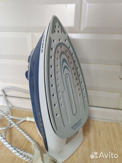 Утюг Scarlett