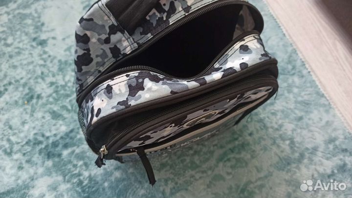 Рюкзак школьный