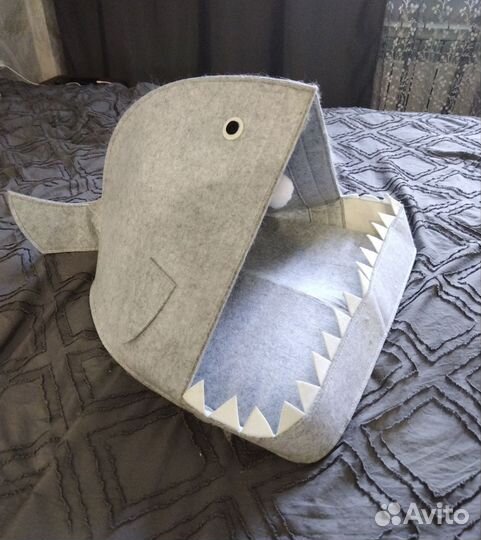 Лежанка для кошек