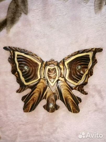 Бабочка -вешалка