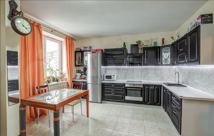2-к. квартира, 71 м², 15/15 эт.