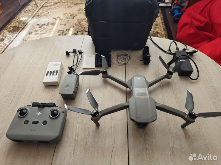 Дрон Dji mavic air 2