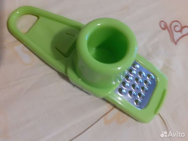 Чеснокодавилка