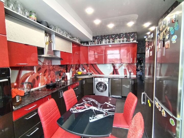 2-к. квартира, 63,4 м², 1/8 эт.