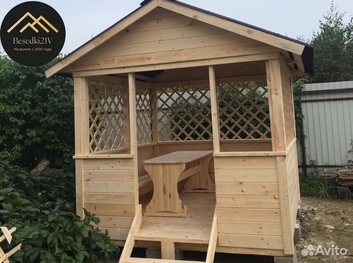 Беседка деревянная