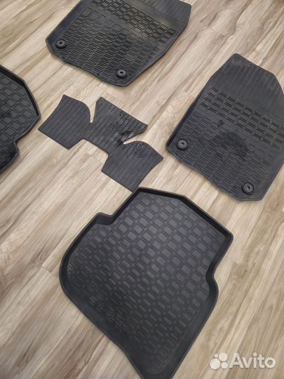 Volkswagen polo ковры