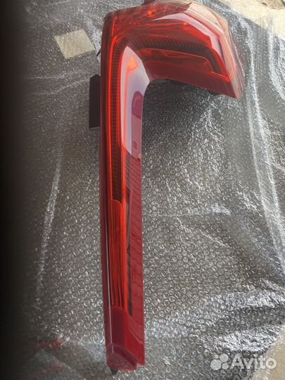 Фара задняя volvo xc90 18год