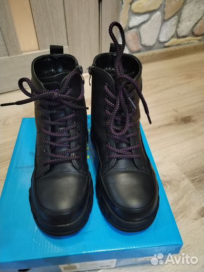 Ботинки демисезонные для девочки 35