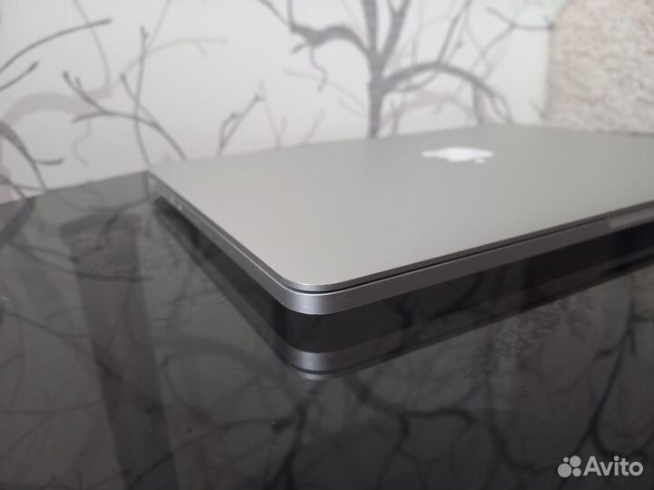 MacBook Pro 13 2015 i7/16Gb/256Gb