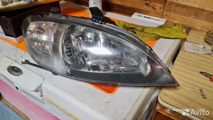 Правая фара Шевроле Лачетти хэтчбек