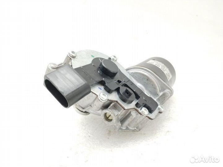 Моторчик стеклоочистителя передний Bmw 3-Series