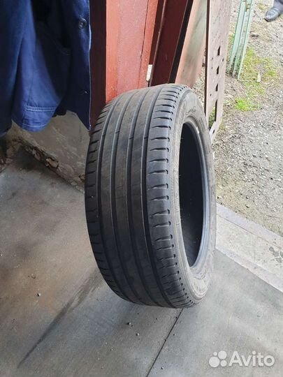 Michelin Latitude Sport 3 235/55 R19