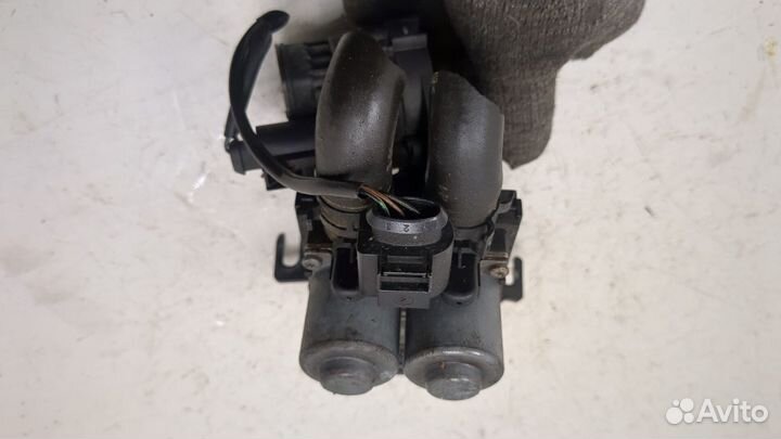 Кран отопителя Audi A6 (C6), 2008