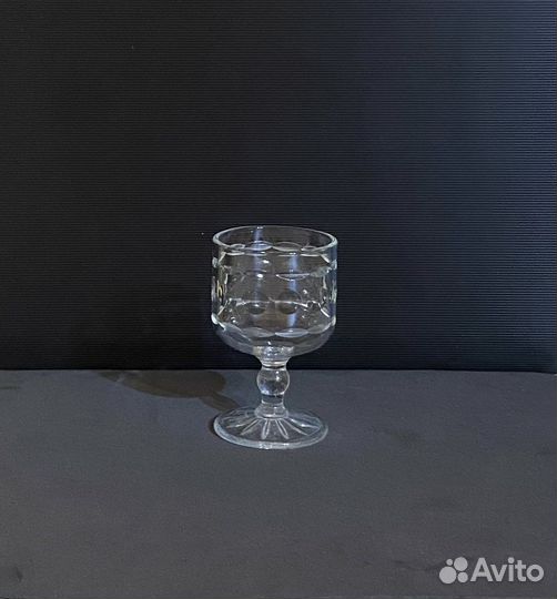 Хрусталь: фужеры, рюмки, стопки