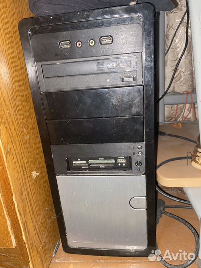 Монитор Samsung