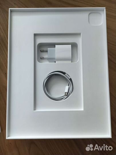 iPad Pro 12.9 (2021), 512 гб, Wi-Fi + Cellular