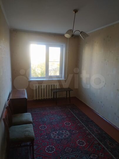 2-к. квартира, 40 м², 3/5 эт.