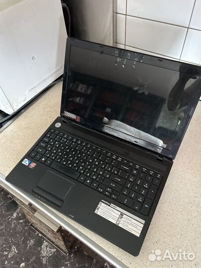 Ноутбук emachines e732zg