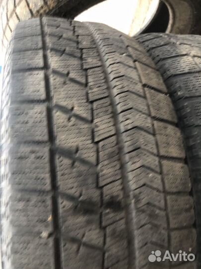 Bridgestone Blizzak VRX 215/65 R16