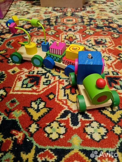 Развивающие игрушки