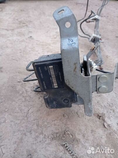 Блок авs на митсубиси лансер 10