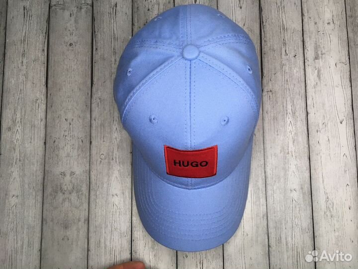 Бейсболка Хуго босс (новая)