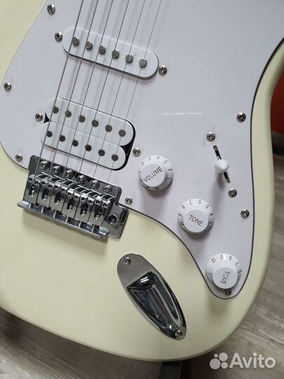 Электрогитара