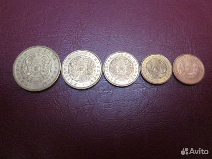 Наборы монет стран Азии №5