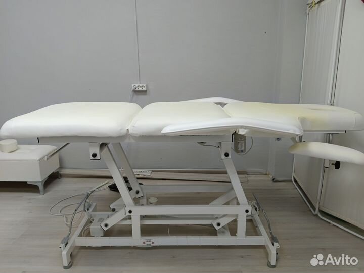 Массажный стол с электроприводом