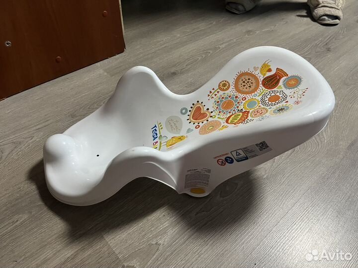 Ванночка для купания с горкой