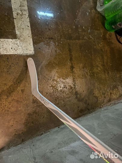 Продаю клюшку bauer proto R white