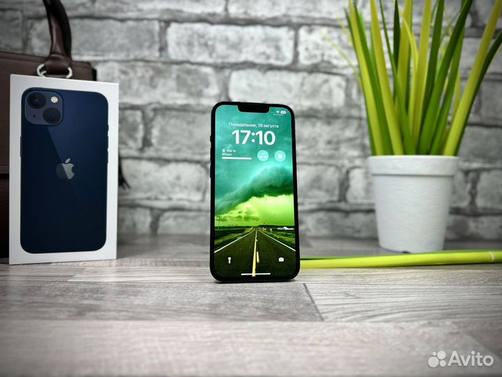 iPhone 13, 256 ГБ