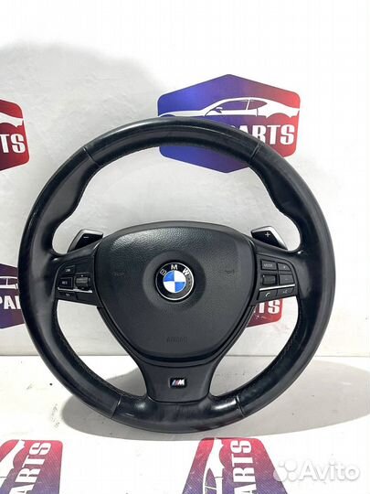 Руль М-стиль BMW 5 F10 F11 с лепестками